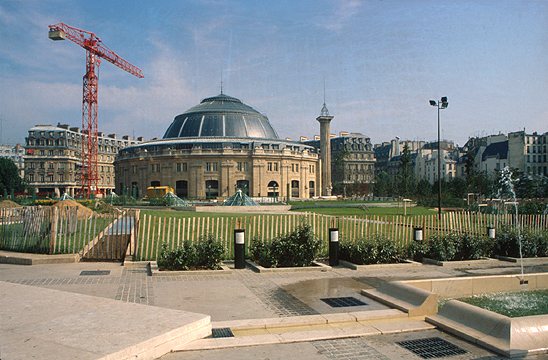 Les Halles, Old Bourse de Commerce