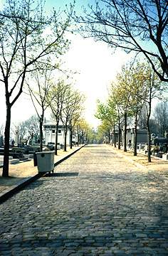 Pêre Lachaise Cemetery