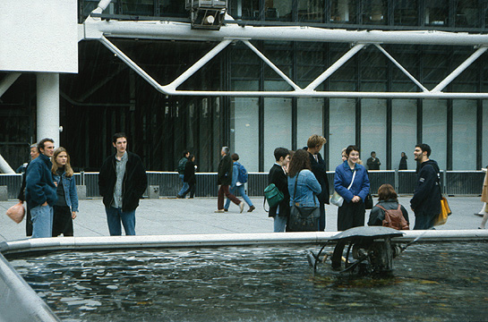 HADAF students outside Pomidou Centre
