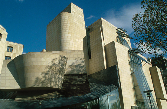 The American Centre (12e)